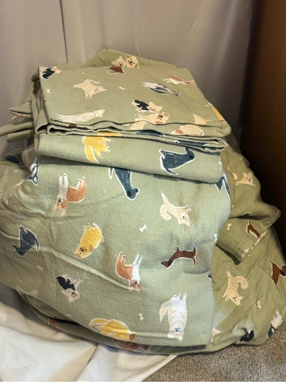 King size flannel  sheet set, sage green, dogs
